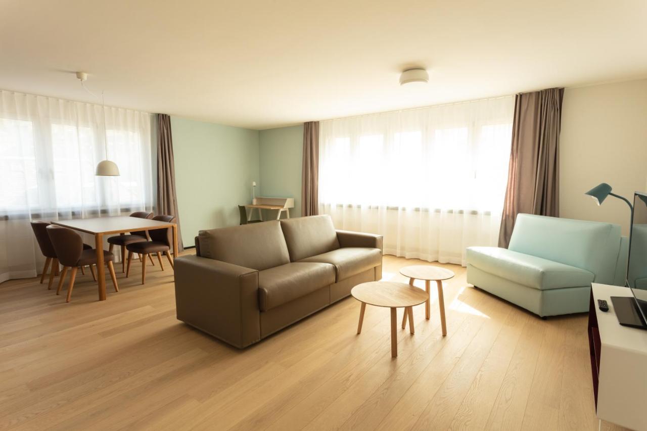 Appartement Ema House Serviced Superior Downtown